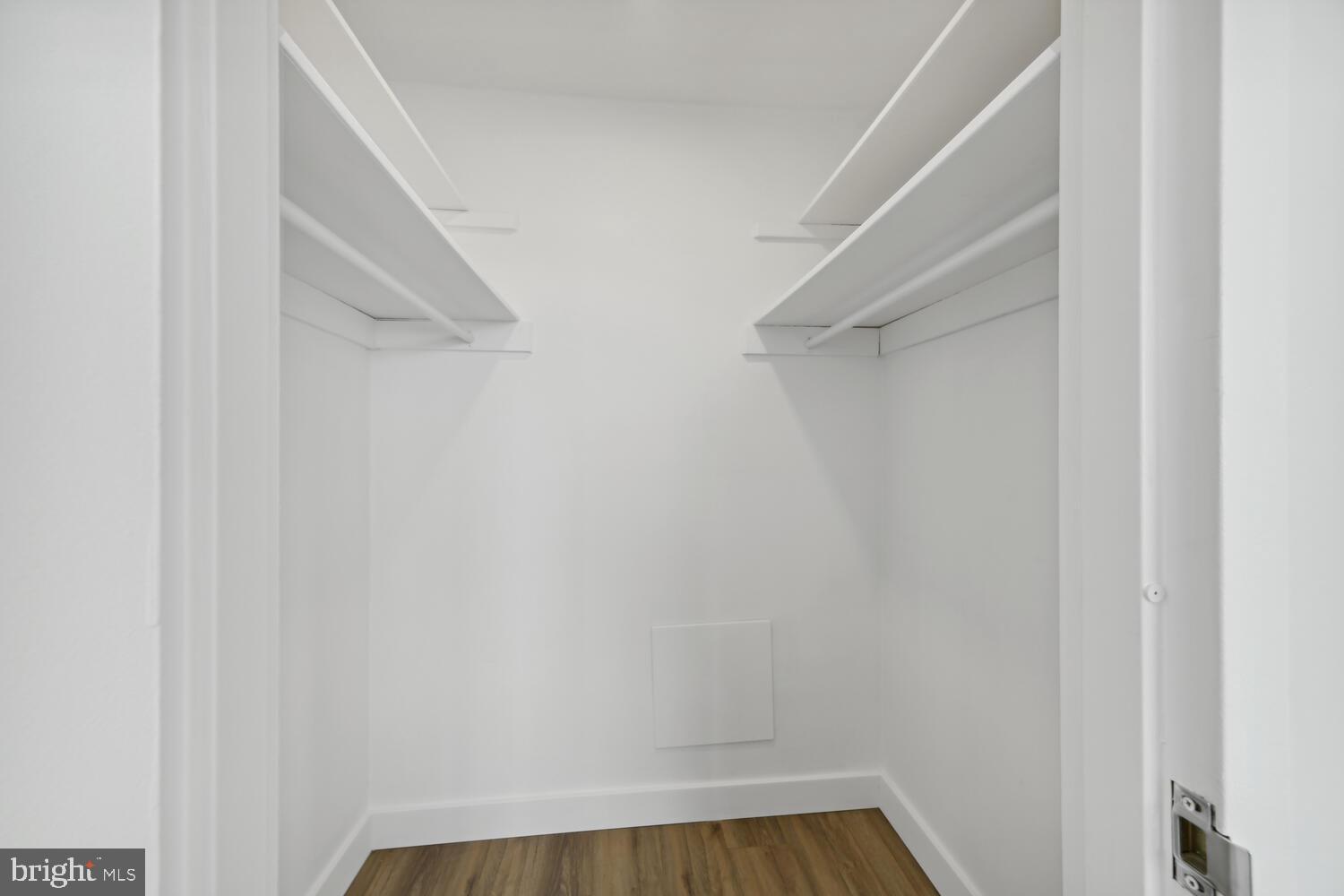 2501 Calvert Street Northwest, Unit 911 Washington, DC 20008 - Photo 11 of 23