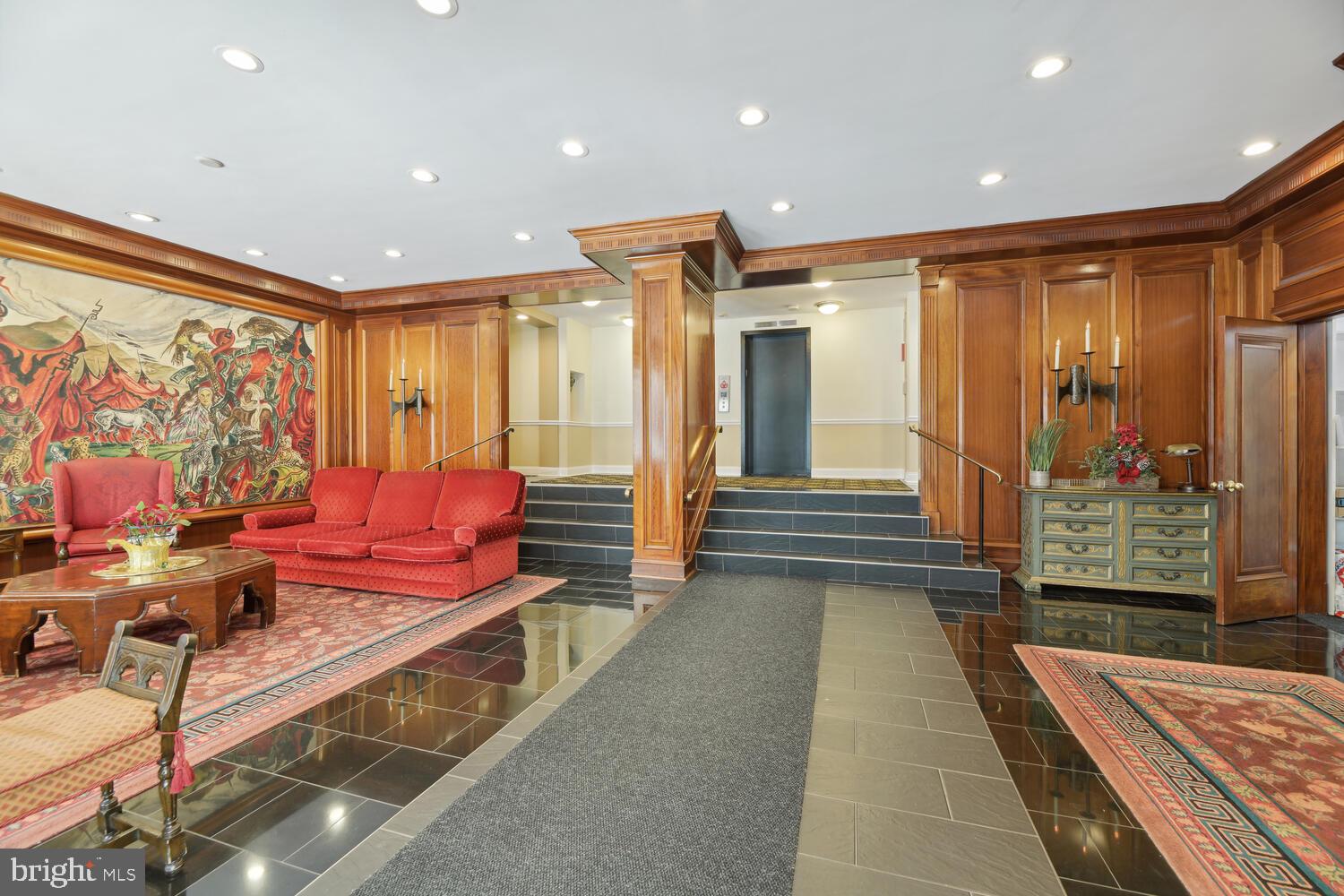 2501 Calvert Street Northwest, Unit 911 Washington, DC 20008 - Photo 18 of 23