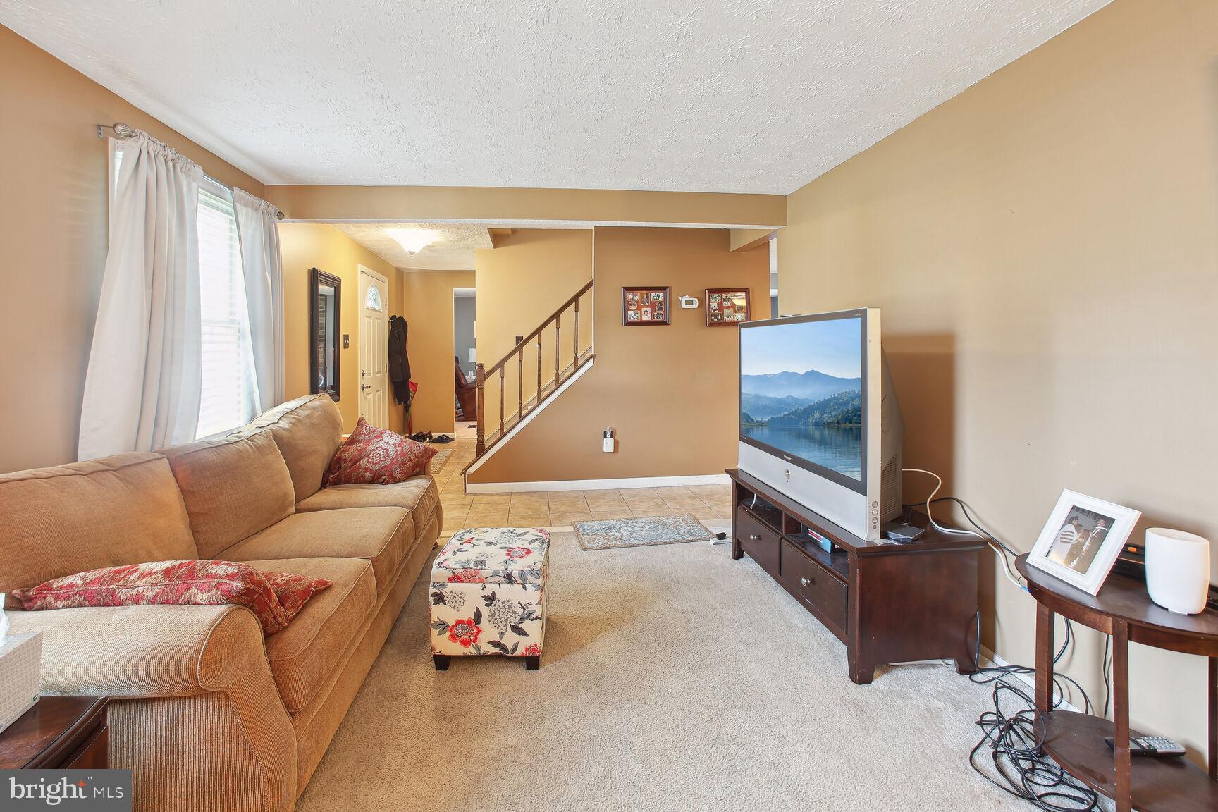 12705 Northcliff Road Bowie, MD 20720 - Photo 8 of 24 Formal Living Room