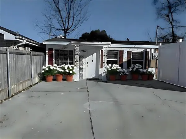 $1,250 | 1631 Feronia Street, Metairie, LA 70005