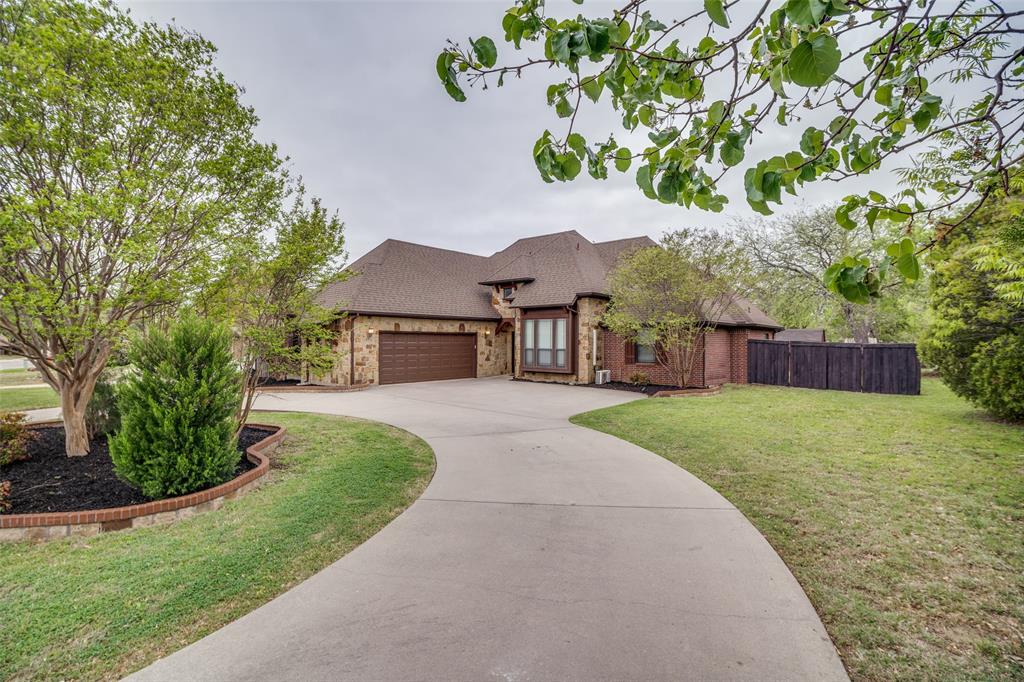 809 Longridge Drive Denton, TX 76205 - Photo 2 of 31