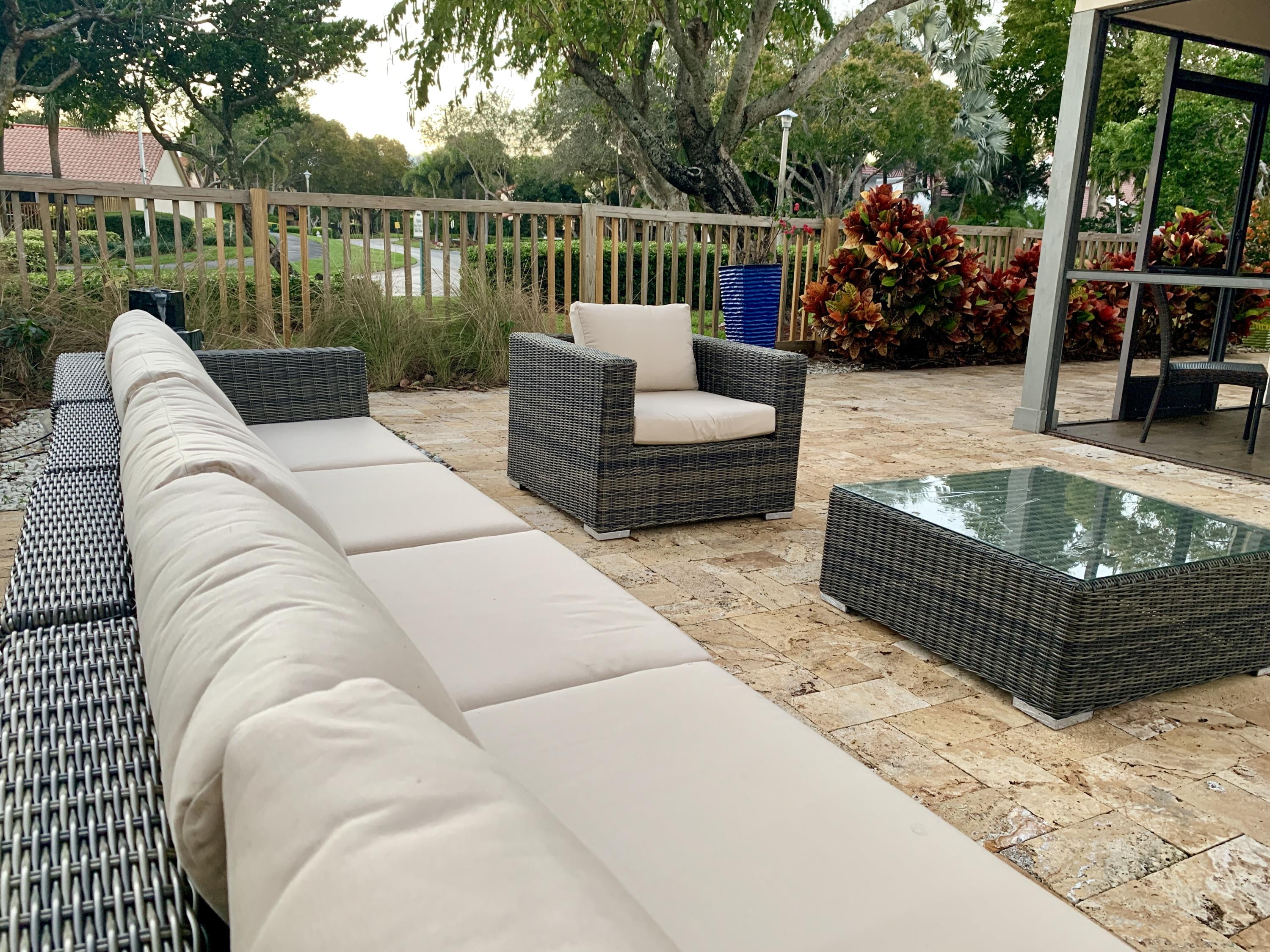 5546 Croydon Court Boca Raton, FL 33486 - Photo 34 of 73 Back Yard 3