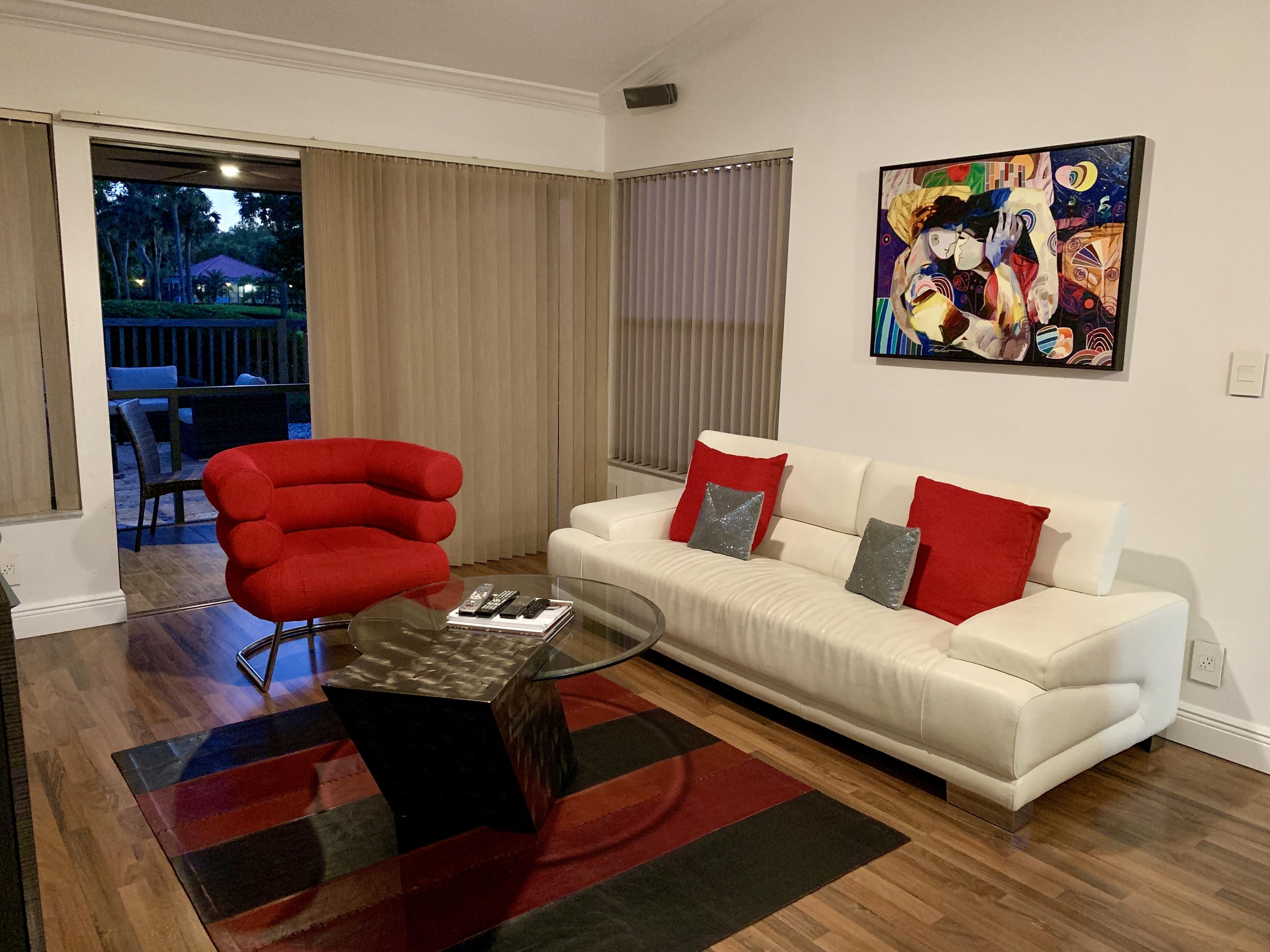 5546 Croydon Court Boca Raton, FL 33486 - Photo 45 of 73 Living Room