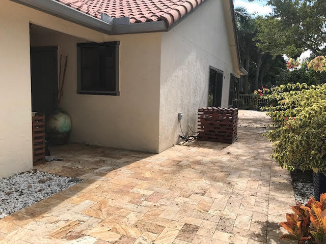 5546 Croydon Court Boca Raton, FL 33486 - Photo 5 of 73 W. Villas Side Entrance of the house