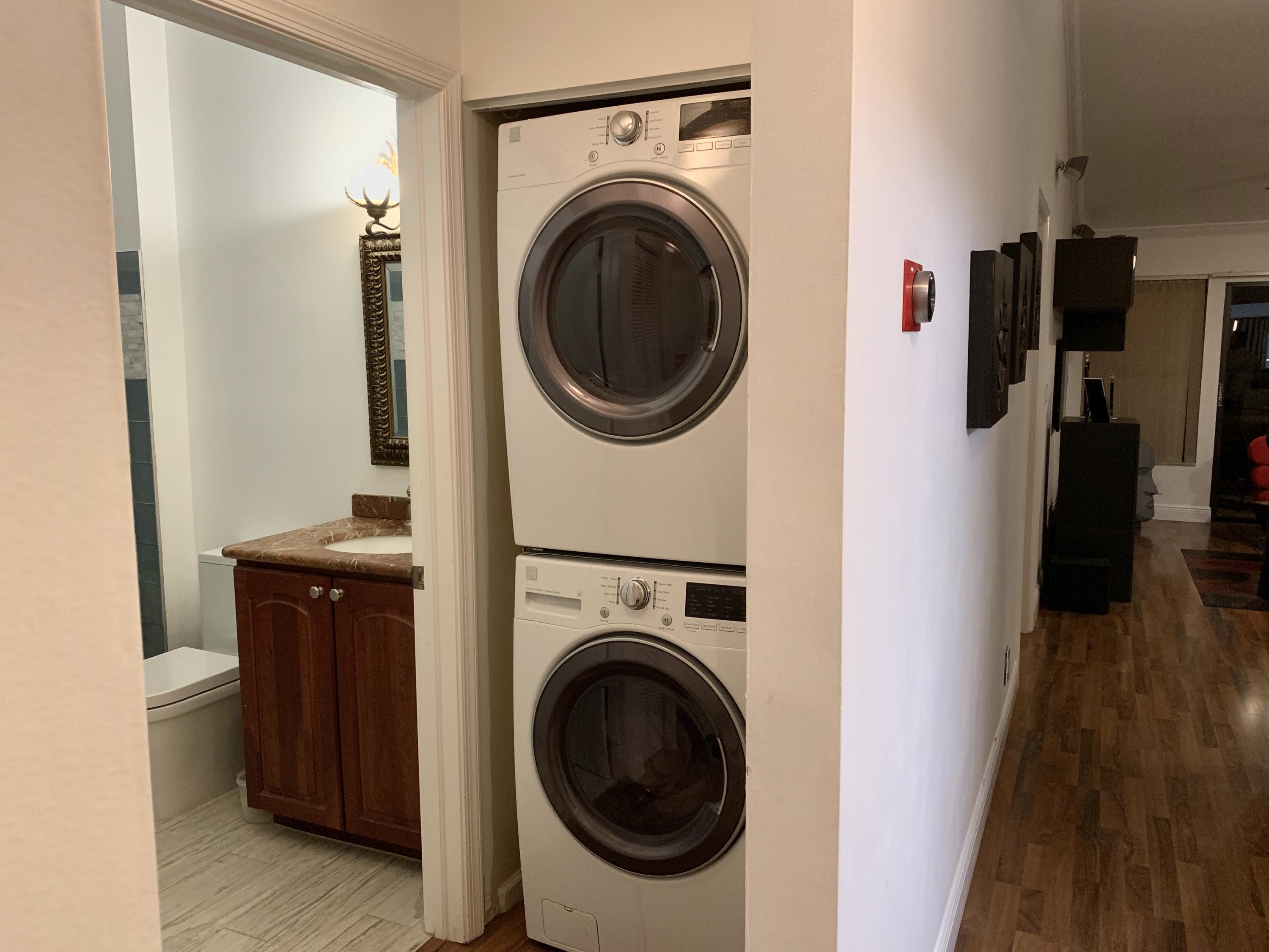 5546 Croydon Court Boca Raton, FL 33486 - Photo 69 of 73 Laundry Area