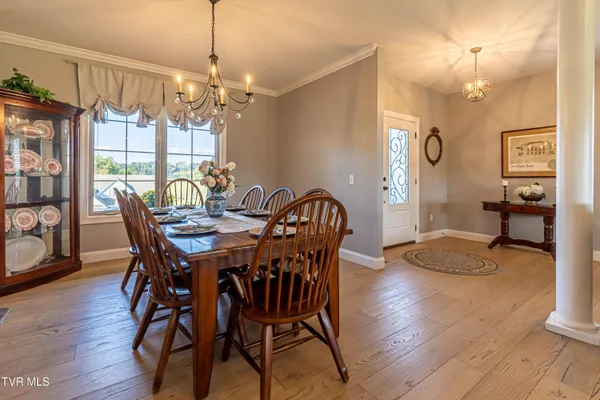 $669,000 | 15590 Piper Spg Avenue, Abingdon, VA 24210