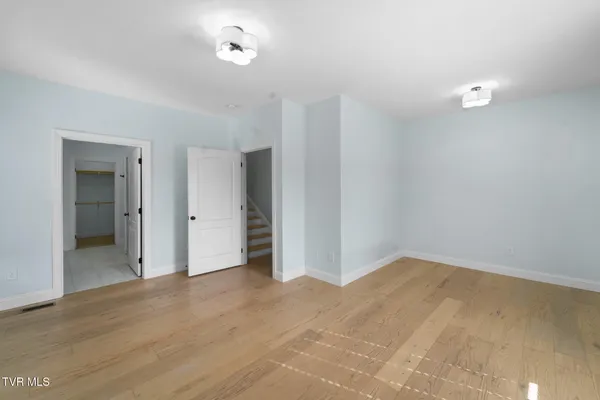 $669,000 | 15590 Piper Spg Avenue, Abingdon, VA 24210