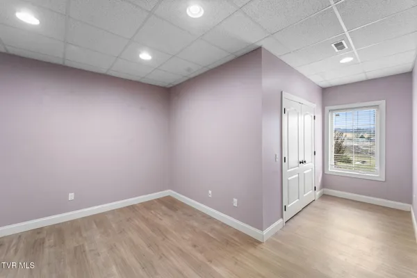 $669,000 | 15590 Piper Spg Avenue, Abingdon, VA 24210