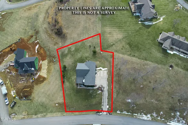 $669,000 | 15590 Piper Spg Avenue, Abingdon, VA 24210