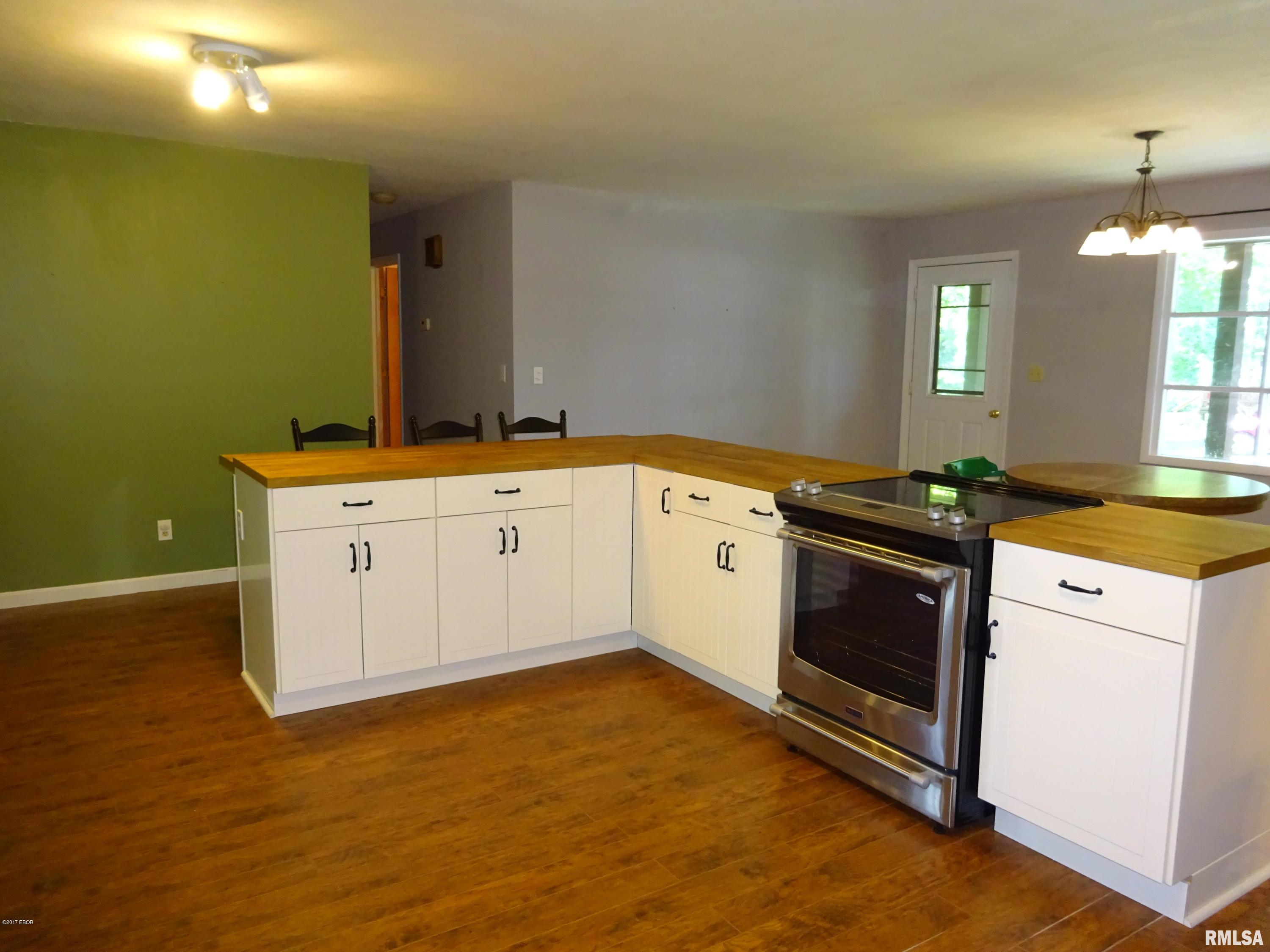 120 Pearson Road Harrisburg, IL 62946 - Photo 6 of 36 Gallery Image 6