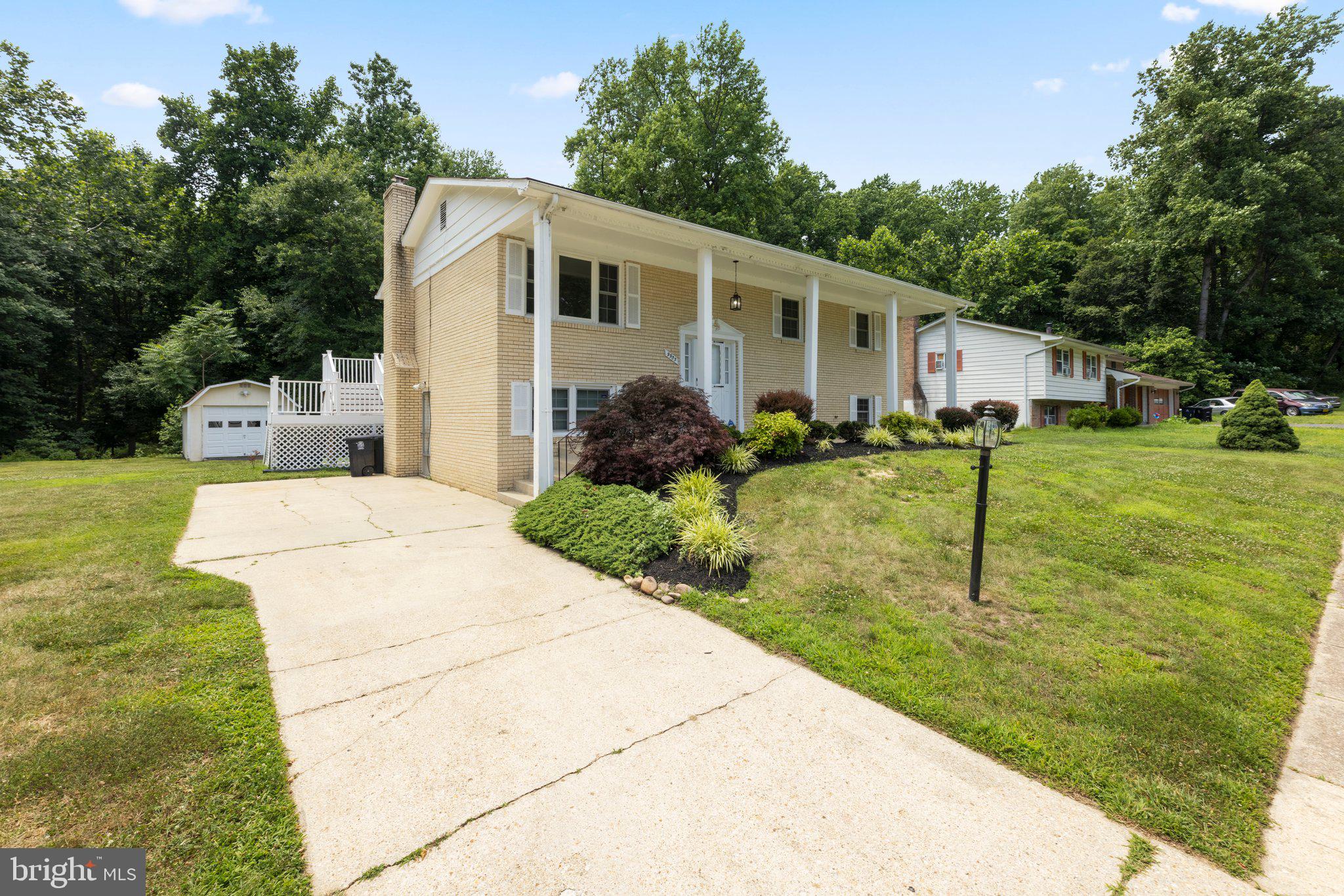 9905 Turret Lane Clinton, MD 20735 - Photo 3 of 53