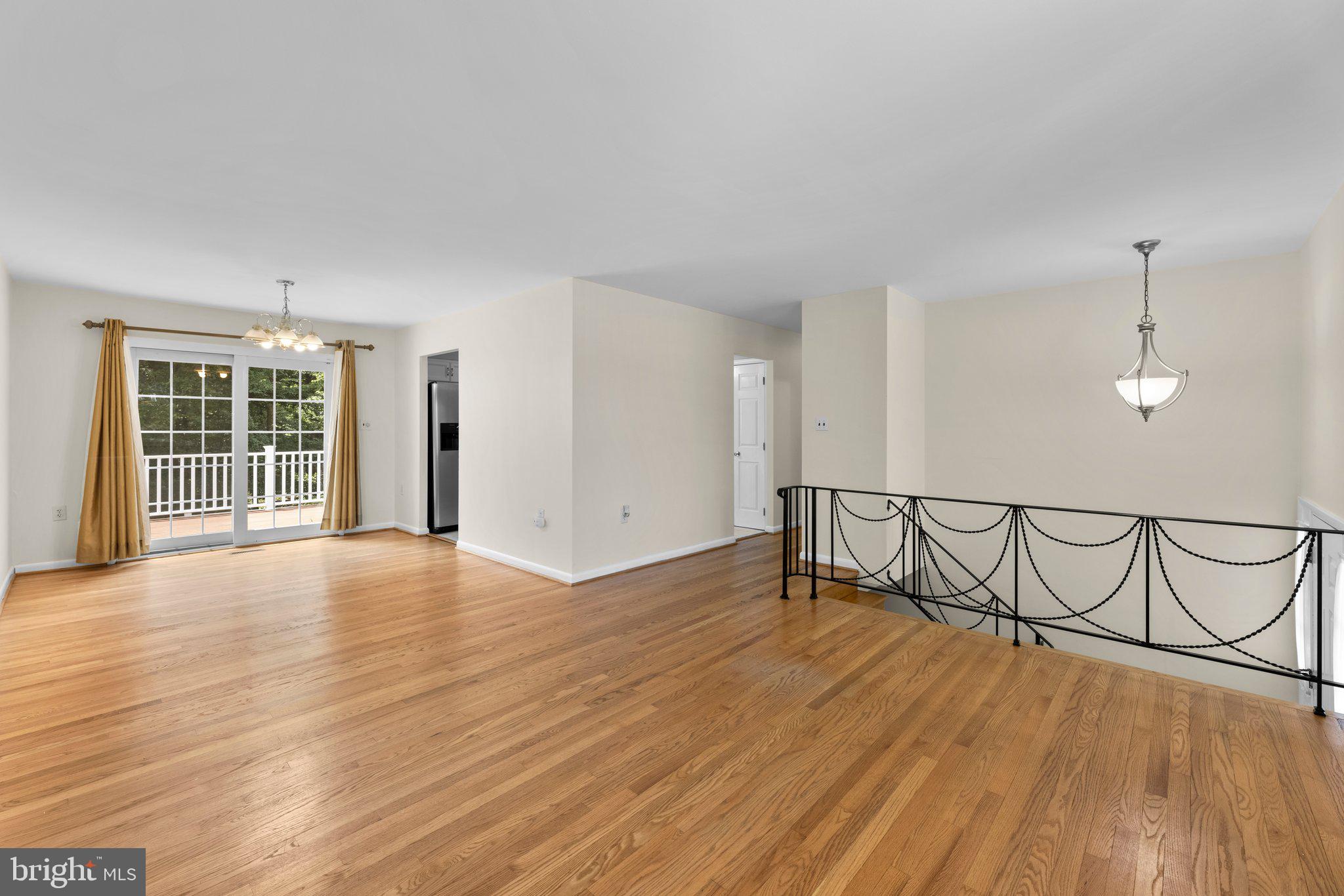 9905 Turret Lane Clinton, MD 20735 - Photo 4 of 53