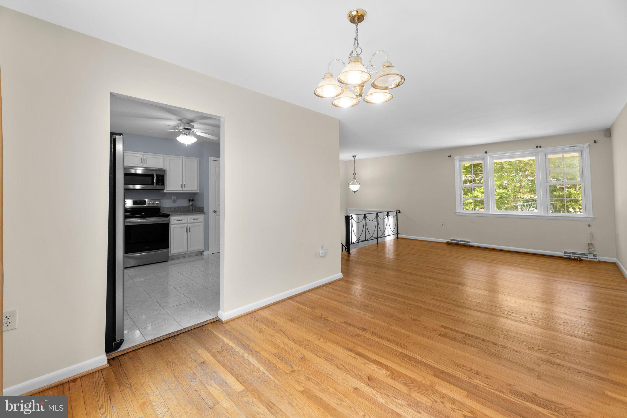 9905 Turret Lane Clinton, MD 20735 - Photo 7 of 53