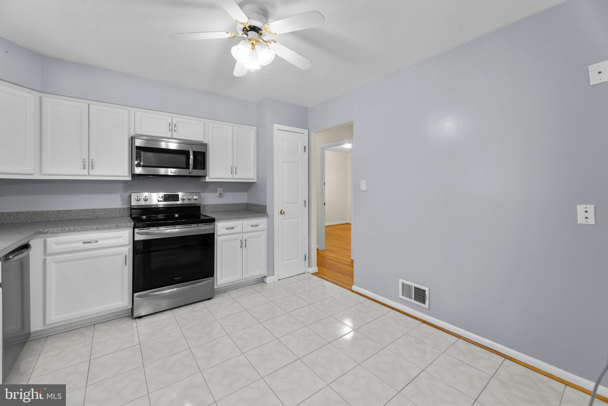 9905 Turret Lane Clinton, MD 20735 - Photo 8 of 53