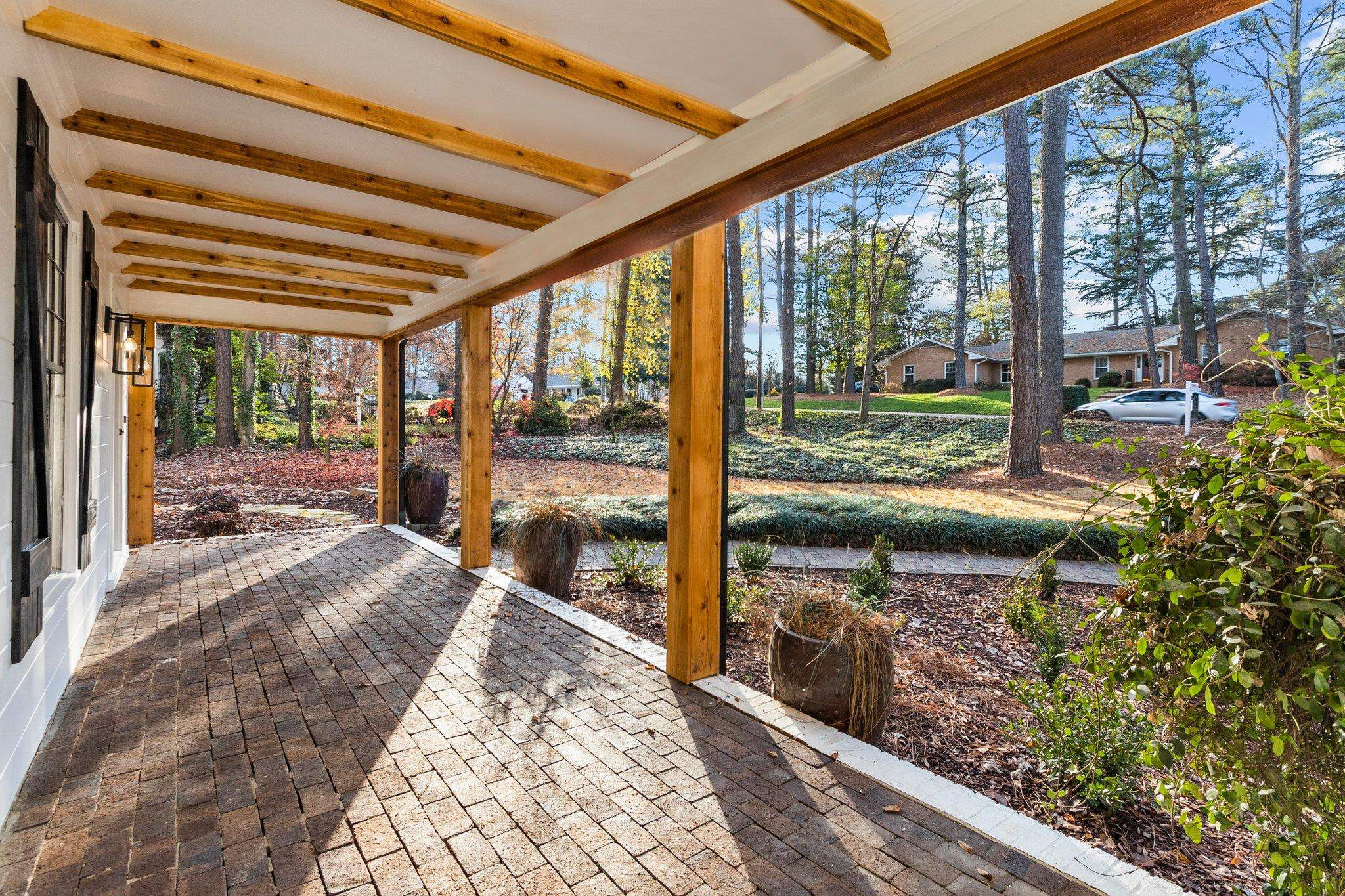 2504 Ridge Road Raleigh, NC 27612 - Photo 4 of 48 Photo 4