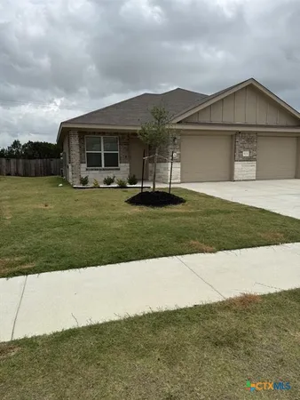 $1,550 | 523 Lost Trail, Unit A, Copperas Cove, TX 76522