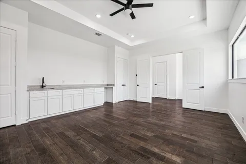 $1,549,000 | 3209 McCulloch Circle, Houston, TX 77056