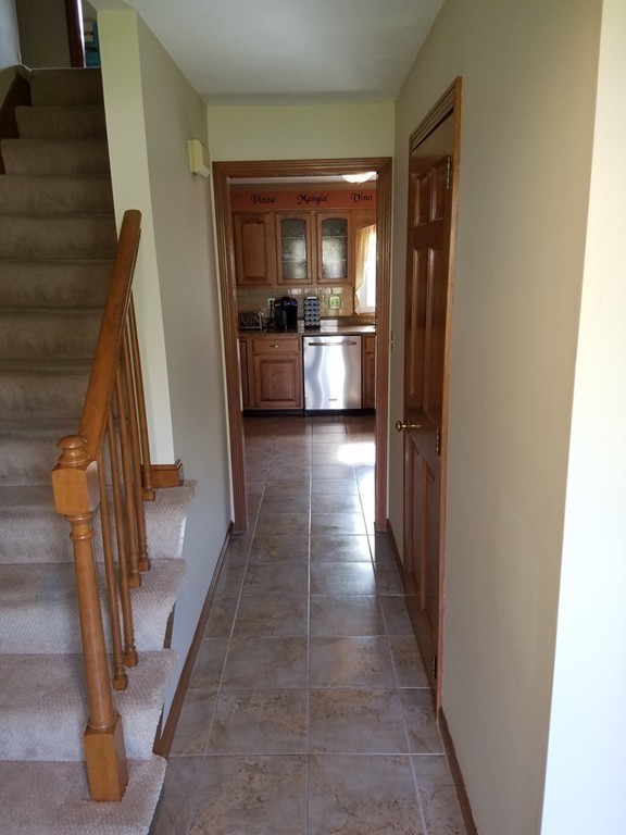 71 Jones Road Hopedale, MA 01747 - Photo 3 of 23 Gallery Image 3