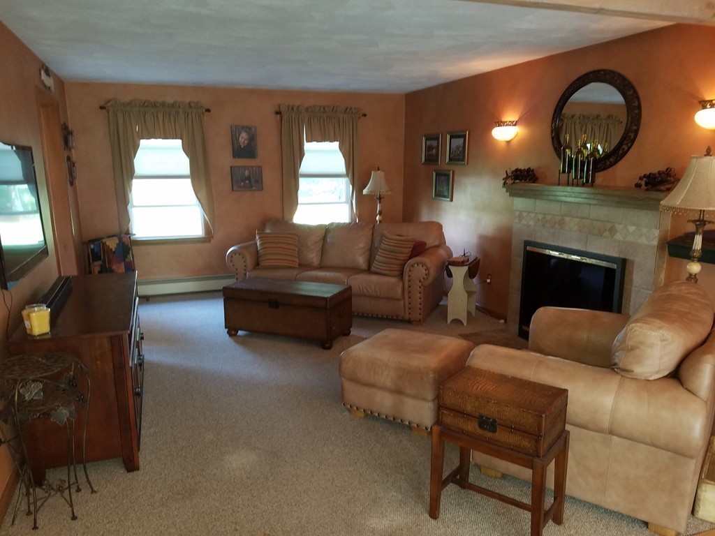 71 Jones Road Hopedale, MA 01747 - Photo 6 of 23 Gallery Image 6