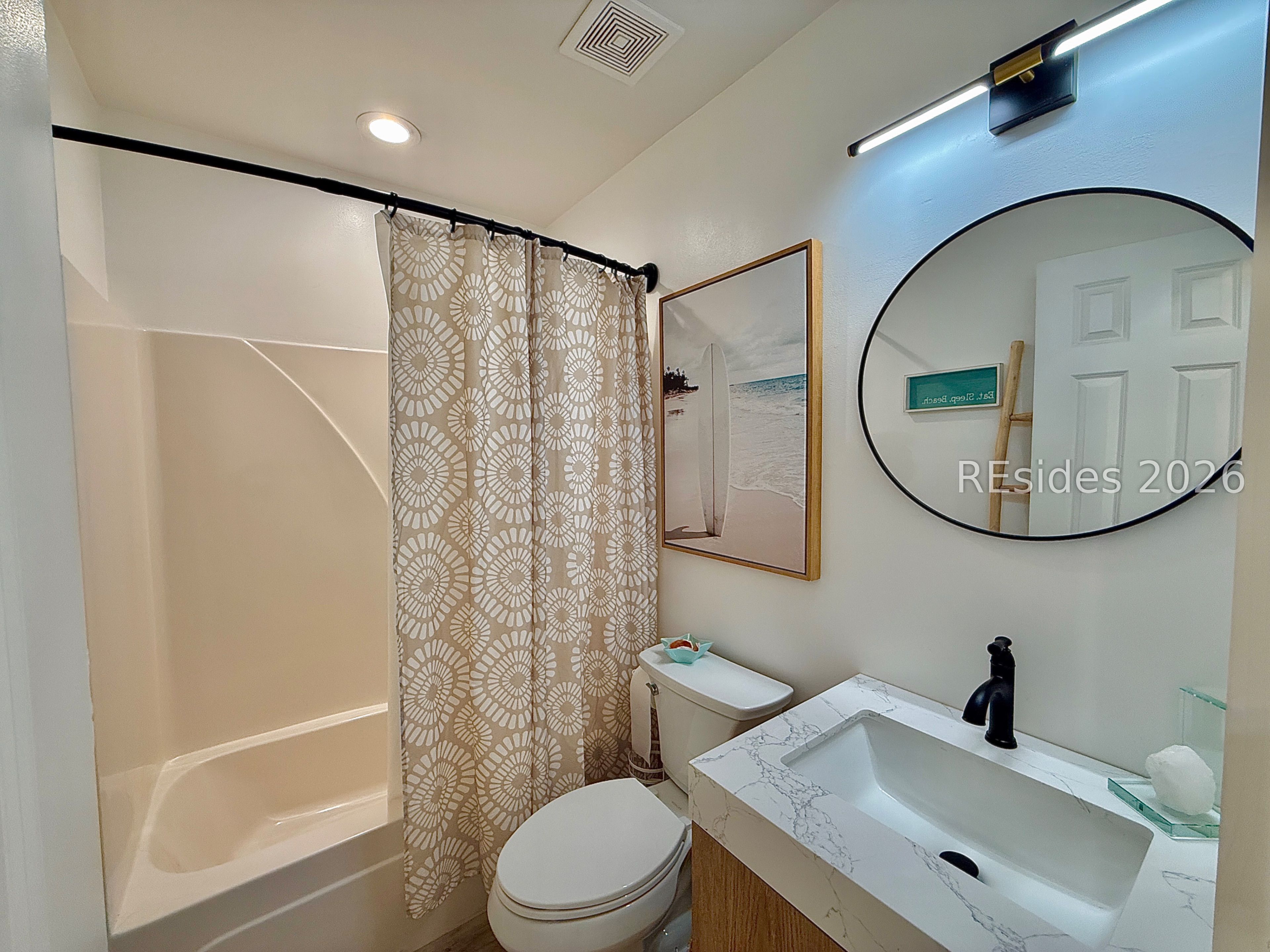 66 Able Street Bluffton, SC 29910 - Photo 16 of 29 UPSTAIRS BATHROOM