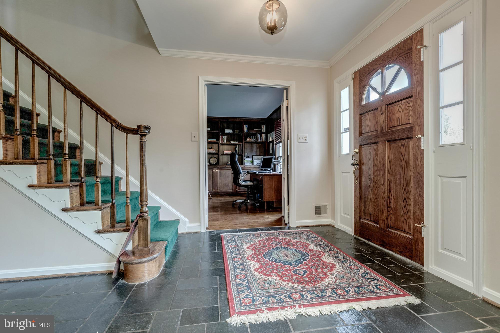 1200 Winter Hunt Road McLean, VA 22102 - Photo 2 of 25 Foyer