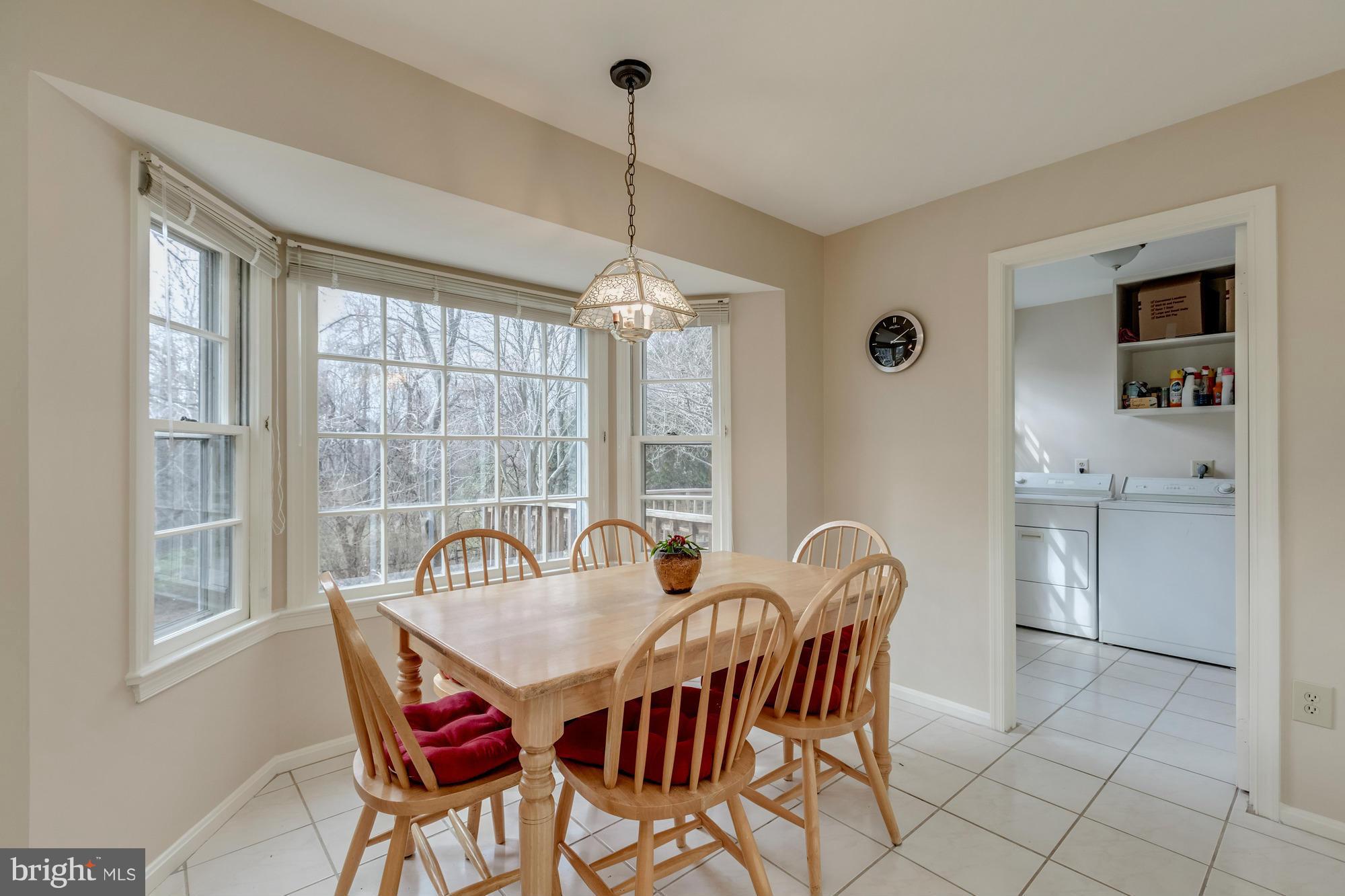 1200 Winter Hunt Road McLean, VA 22102 - Photo 9 of 25 Kitchen