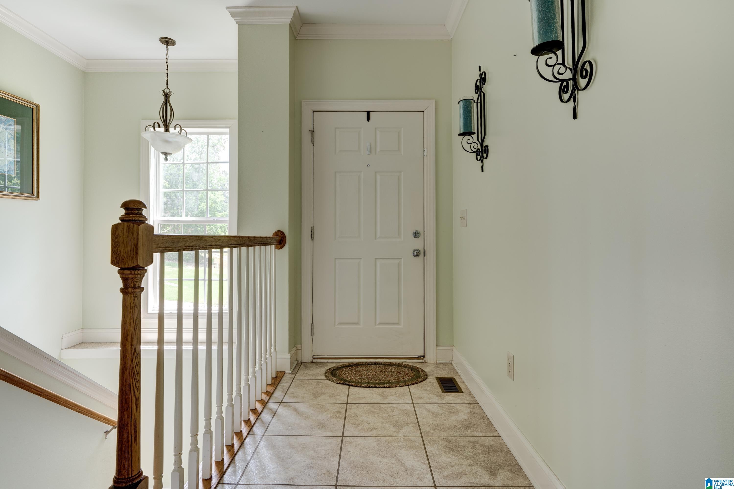 979 Hickory Valley Road Trussville, AL 35173 - Photo 4 of 31