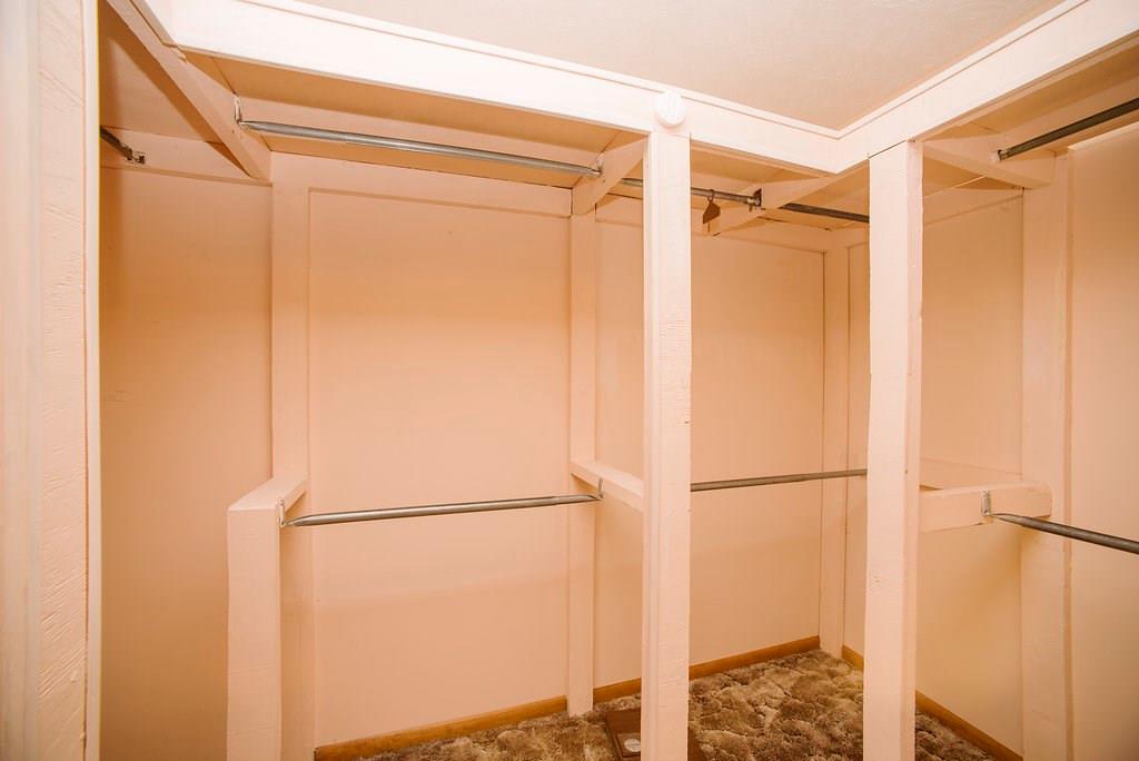 33 Community Springs Drive Rochester, PA 15074 - Photo 13 of 22 Large walk in closet in master bedroom.