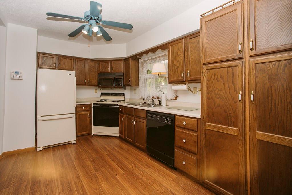 33 Community Springs Drive Rochester, PA 15074 - Photo 7 of 22 Kitchen