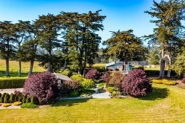 $1,995,000 | 32550 Navarro Ridge Road, Albion, CA 95410