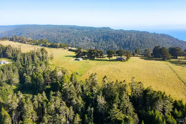 $1,995,000 | 32550 Navarro Ridge Road, Albion, CA 95410