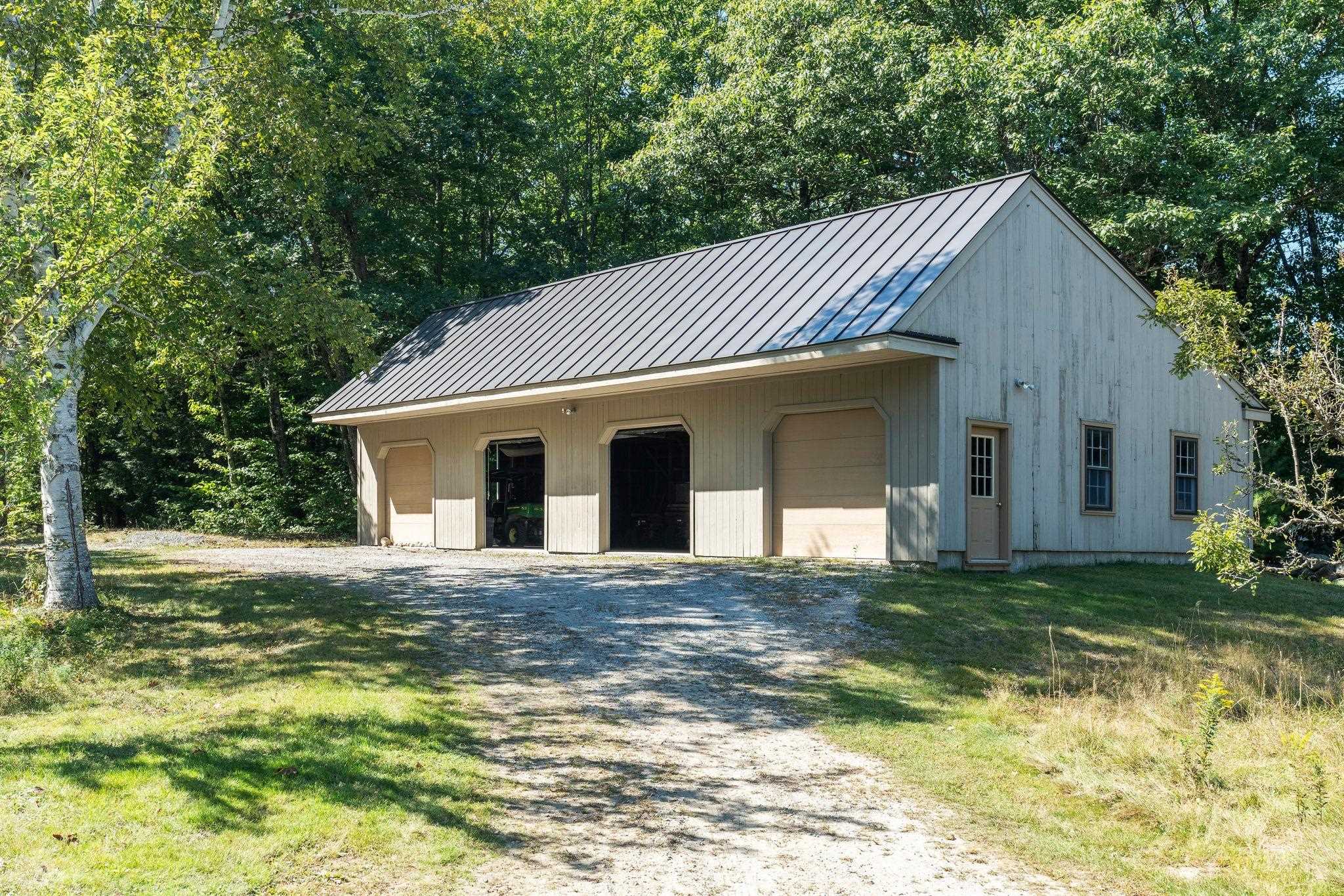 338 East Washington Road Bradford, NH 03221 - Photo 3 of 38