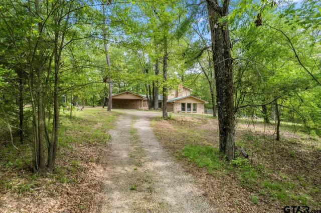 a view of a outdoor space and trees