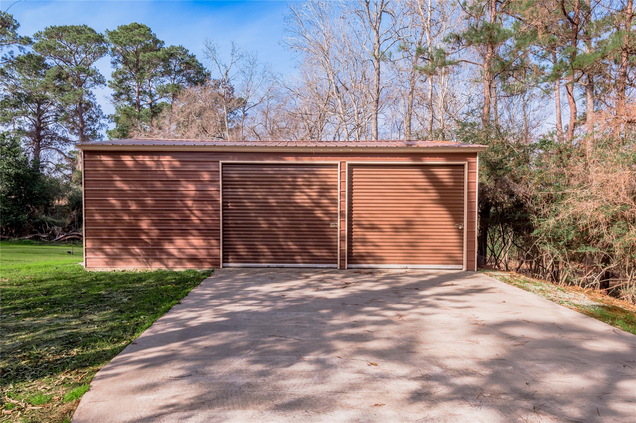 1022 Landing Way Trinity, TX 75862 - Photo 30 of 30 a view of outdoor space with garden