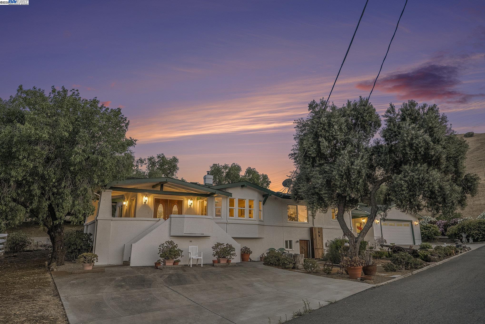 5799 Nortonville Road Pittsburg, CA 94565 - Photo 1 of 59 a front view of a house with a yard