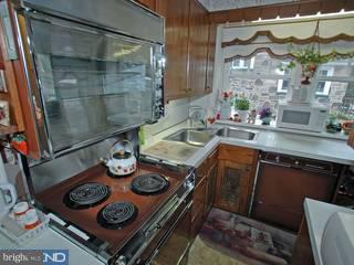 27 Cornell Road Bala Cynwyd, PA 19004 - Photo 4 of 6 Gallery Image 4