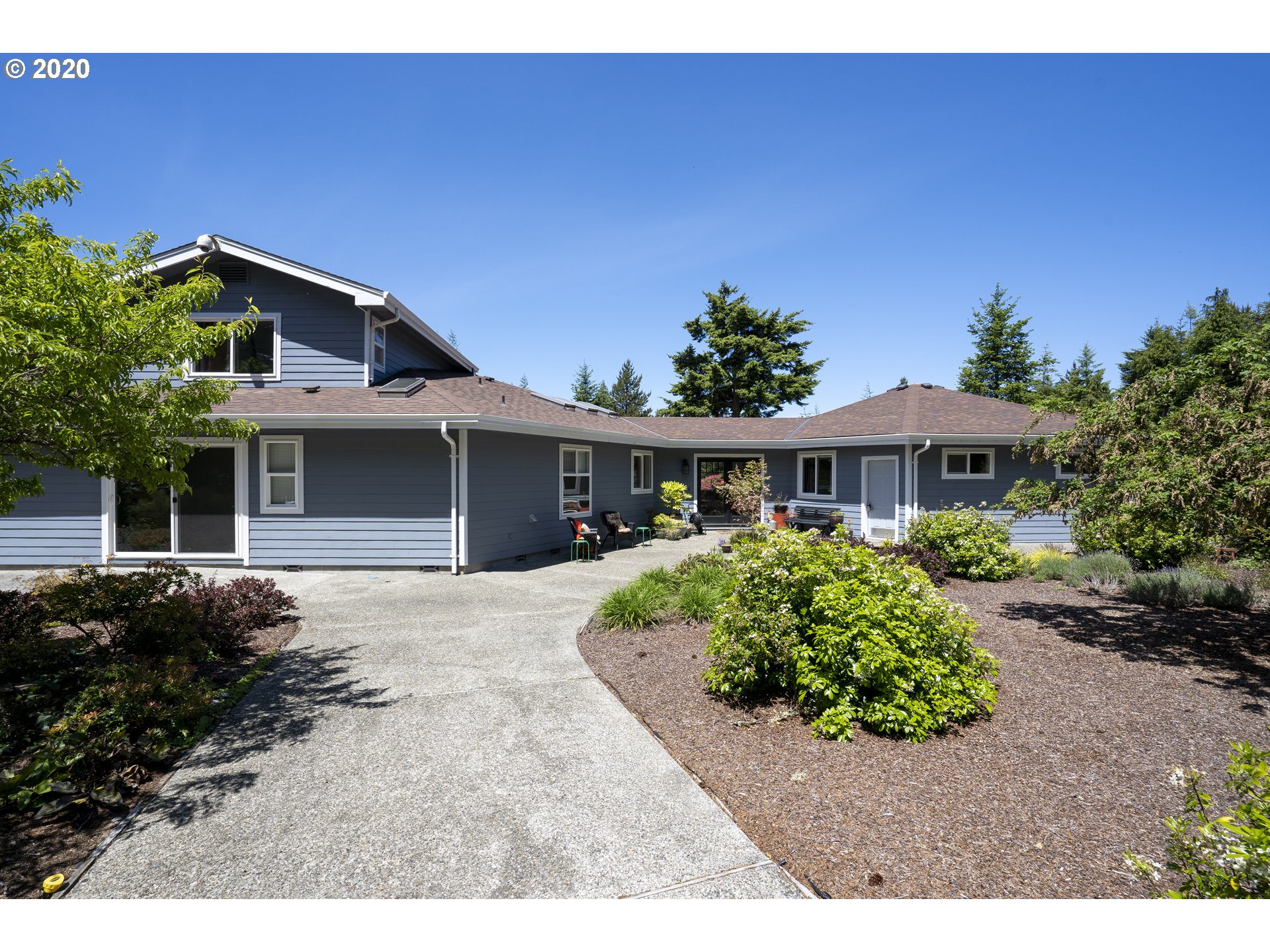 62743 Crown Point Road Coos Bay, OR 97420 - Photo 1 of 32