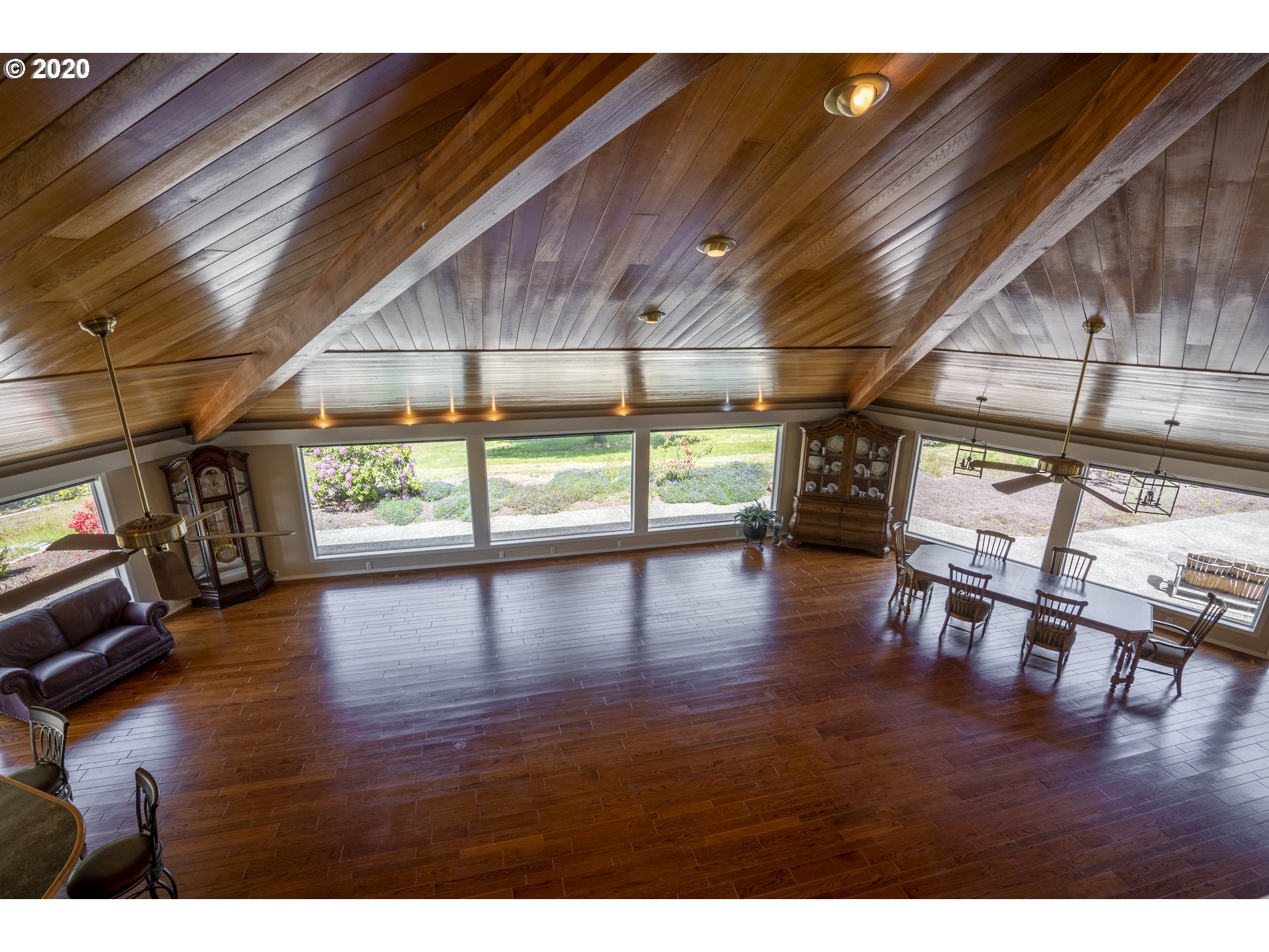 62743 Crown Point Road Coos Bay, OR 97420 - Photo 12 of 32