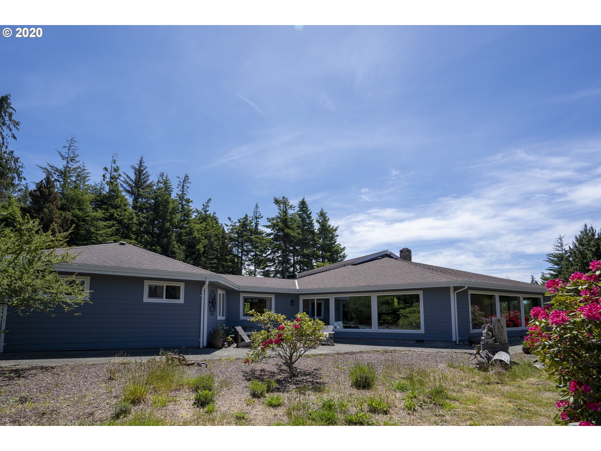 62743 Crown Point Road Coos Bay, OR 97420 - Photo 28 of 32