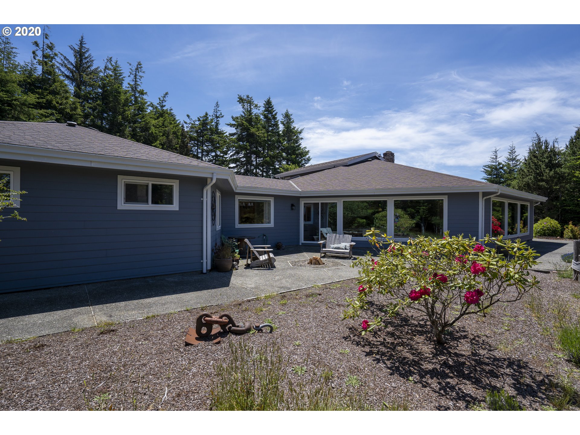 62743 Crown Point Road Coos Bay, OR 97420 - Photo 29 of 32