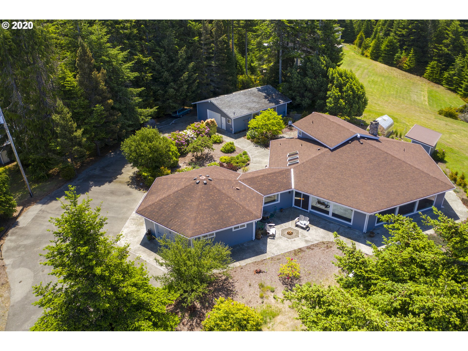 62743 Crown Point Road Coos Bay, OR 97420 - Photo 30 of 32
