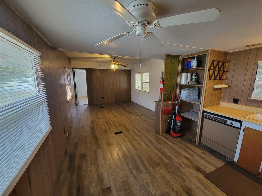 7513 Highpoint Boulevard Brooksville, FL 34613 - Photo 9 of 18