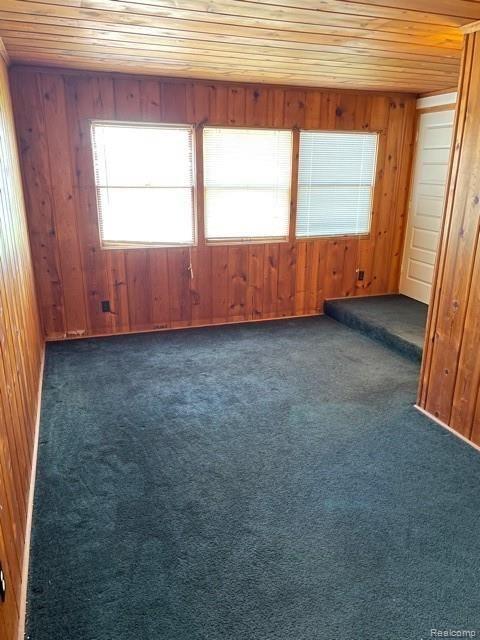 328 Higgins Street Howell, MI 48843 - Photo 11 of 17