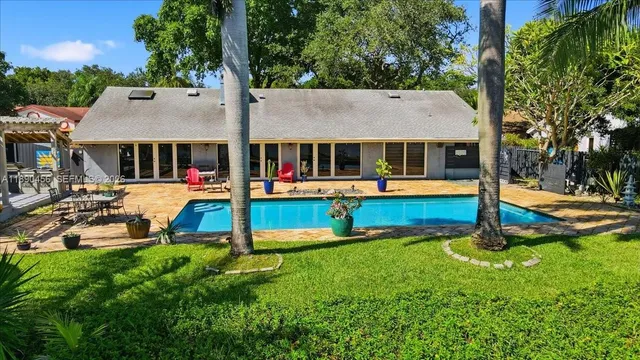 $6,800 | 960 Bayberry Point Drive, Plantation, FL 33324