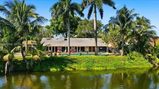 $6,800 | 960 Bayberry Point Drive, Plantation, FL 33324