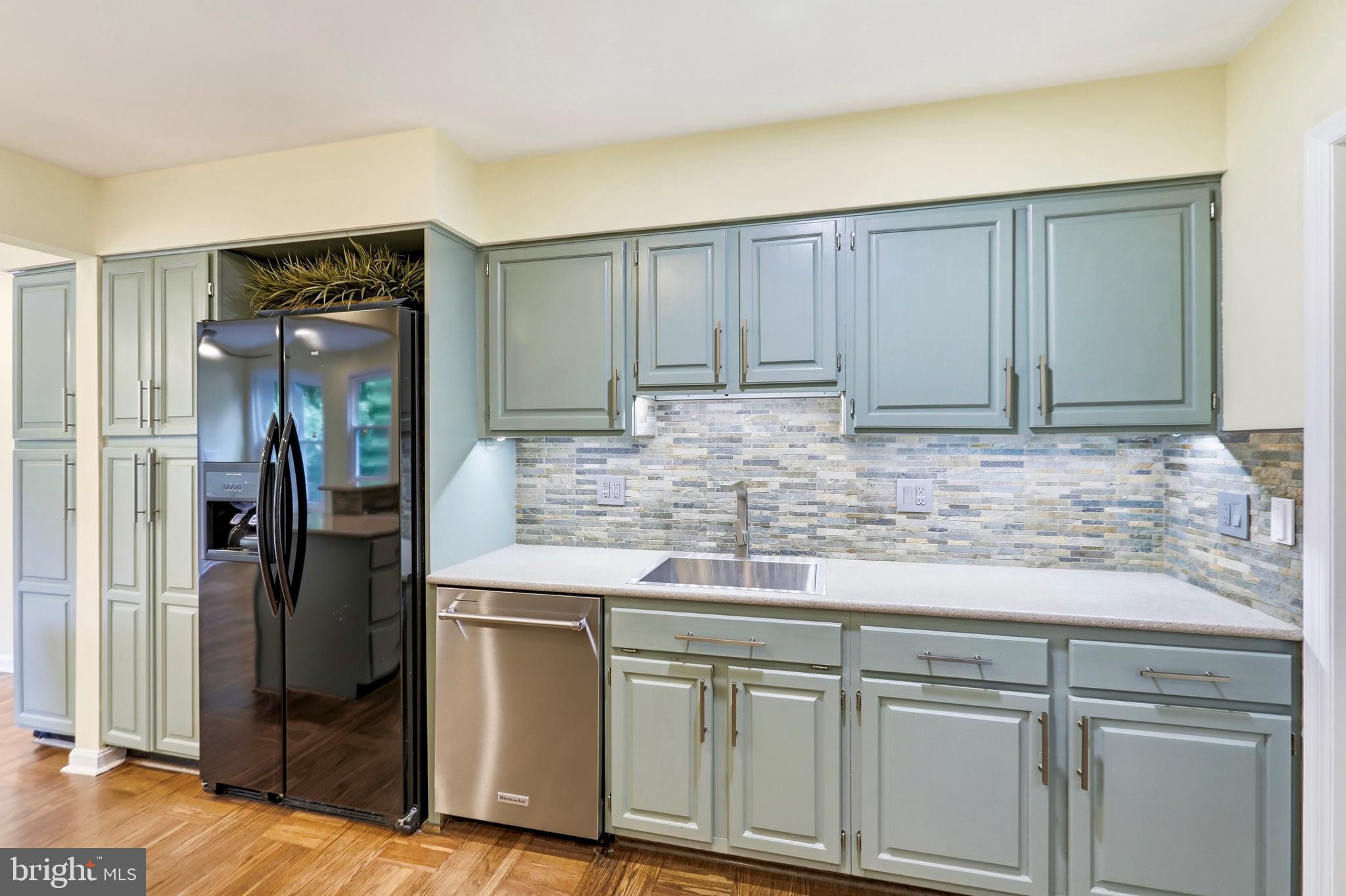 10147 Red Spruce Road Fairfax, VA 22032 - Photo 11 of 40 Gallery Image 11