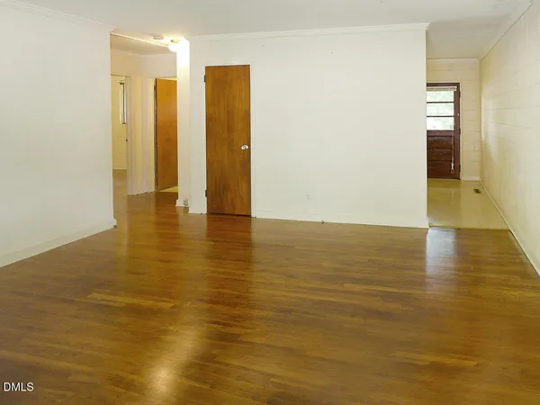 $1,095 | 529 Hillsborough Street, Unit G2, Chapel Hill, NC 27514