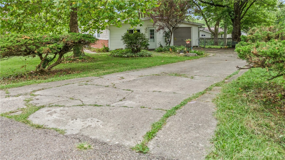 4091 Ranch Drive Beavercreek, OH 45432 - Photo 27 of 29