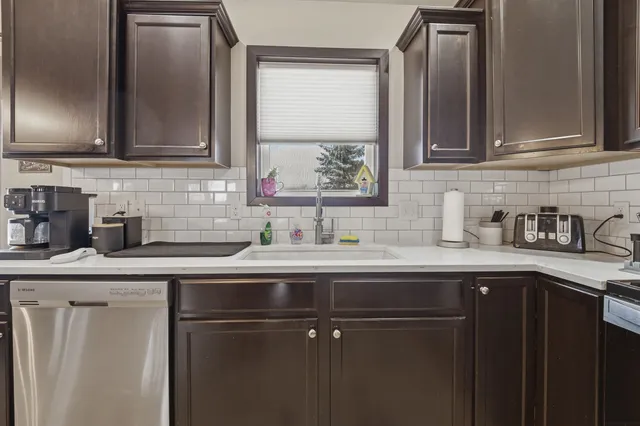 $420,000 | 1435 Anthem Drive, Neenah, WI 54956