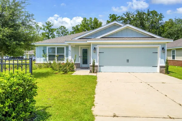 $2,300 | 234 Marquis Way, Freeport, FL 32439